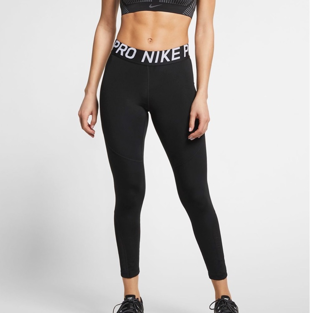 NWT! Nike Pro 7/8 Tights